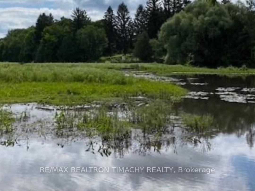 243 PRISQUE ROAD, Georgian Bay