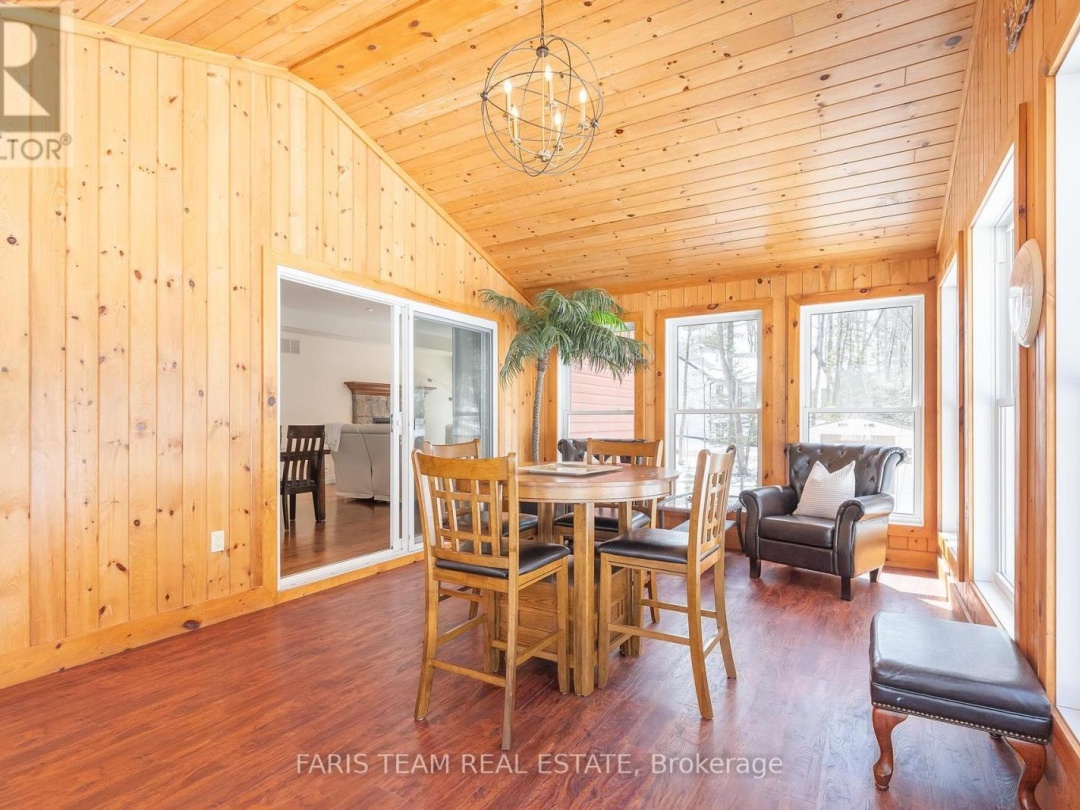 156 Deerfoot Trail, Huntsville (Brunel)