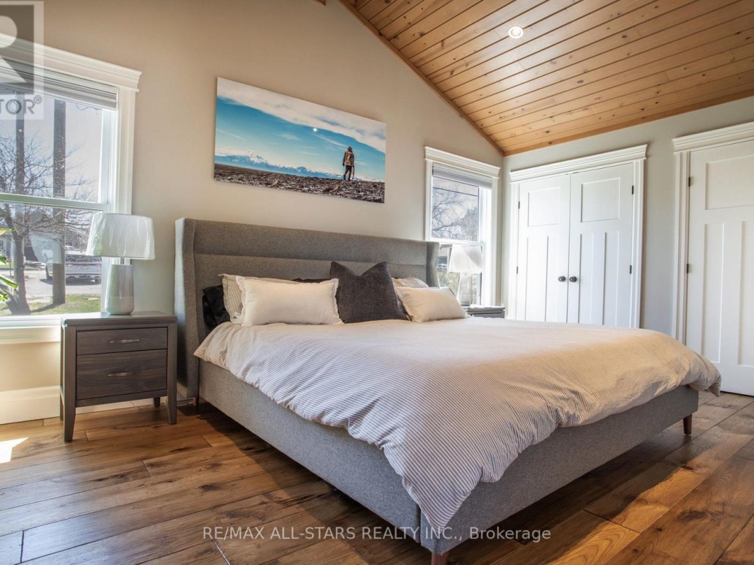 47 KENHILL BEACH ROAD, Sturgeon Lake