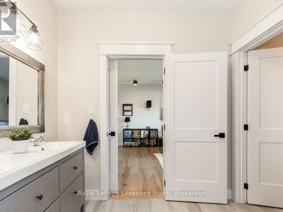 5385 8 LINE N, Oro-Medonte (Moonstone)