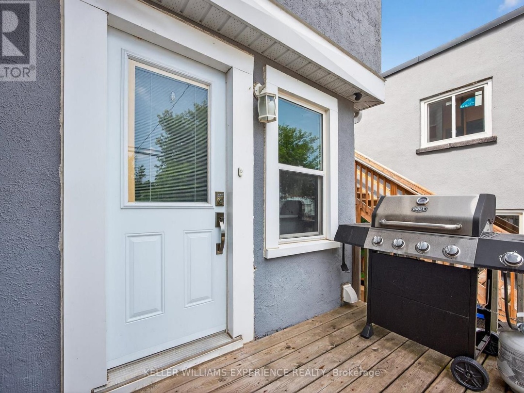120 DUNLOP STREET, Orillia