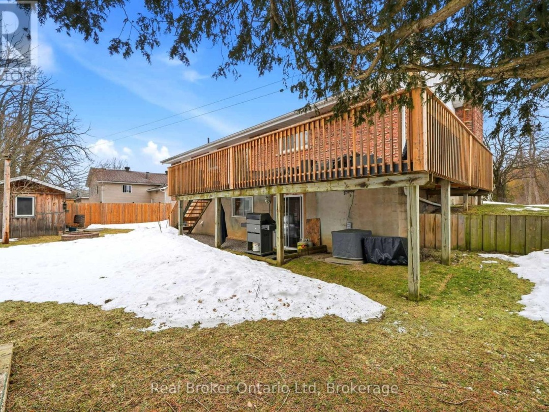 8271 93 HIGHWAY, Tiny (Wyebridge)