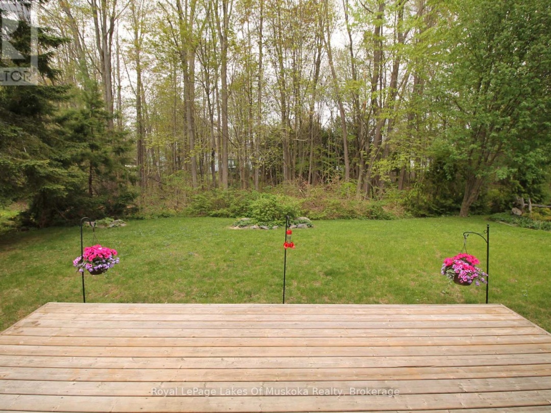 30 Hedgewood Lane, Gravenhurst (Muskoka (S))