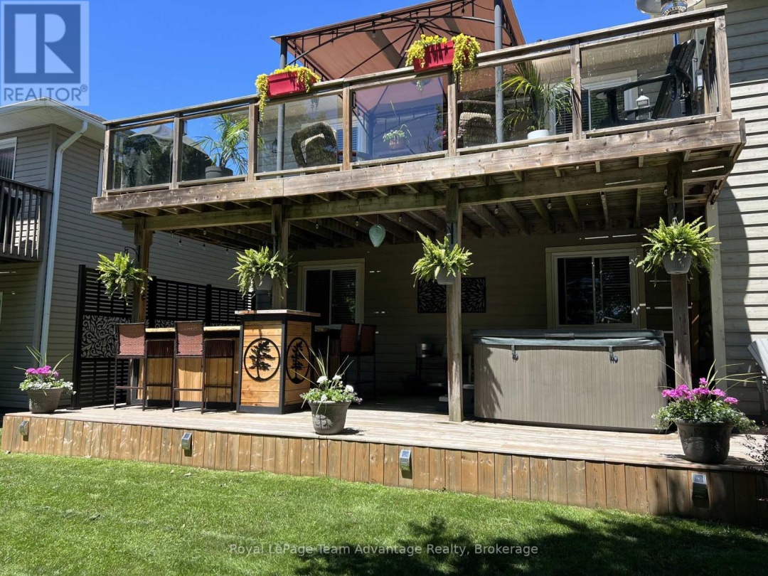 8 AVERY COURT, Parry Sound