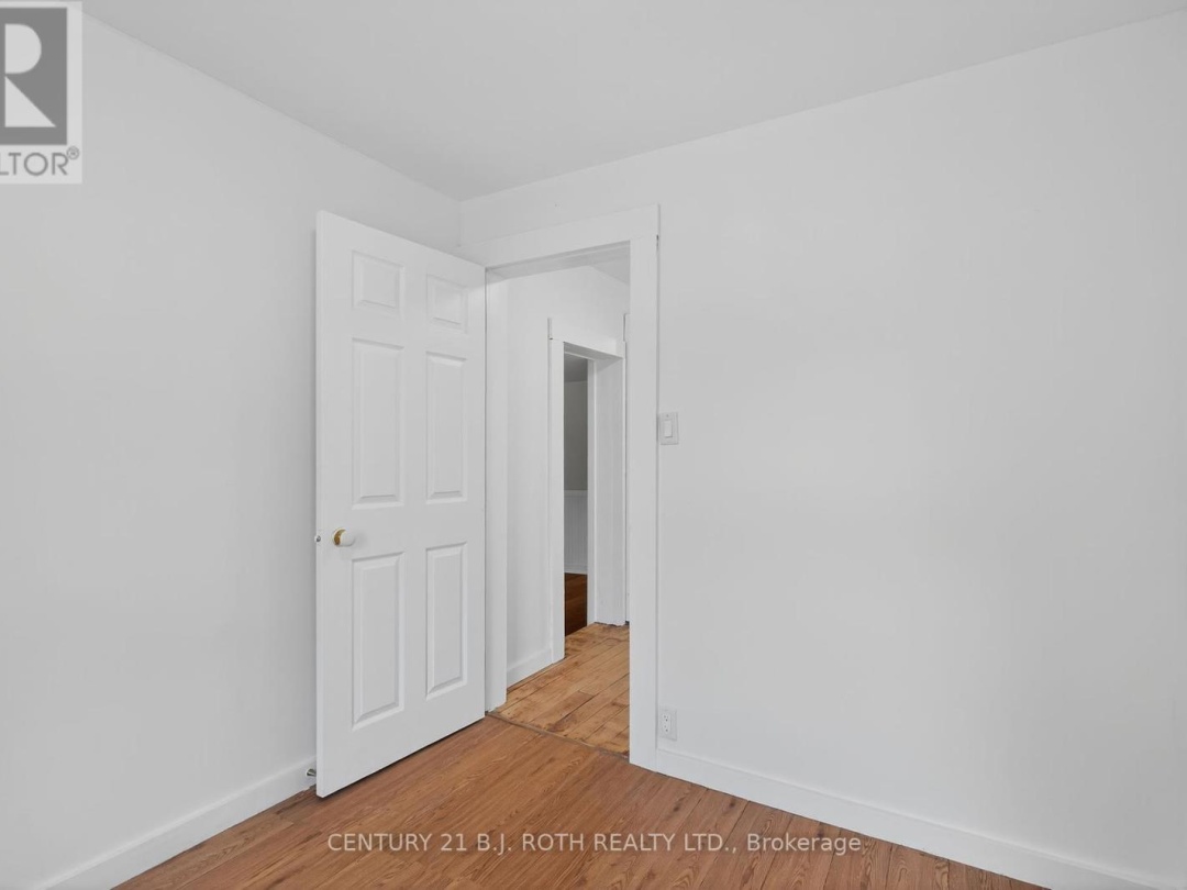 153 LACLIE STREET, 