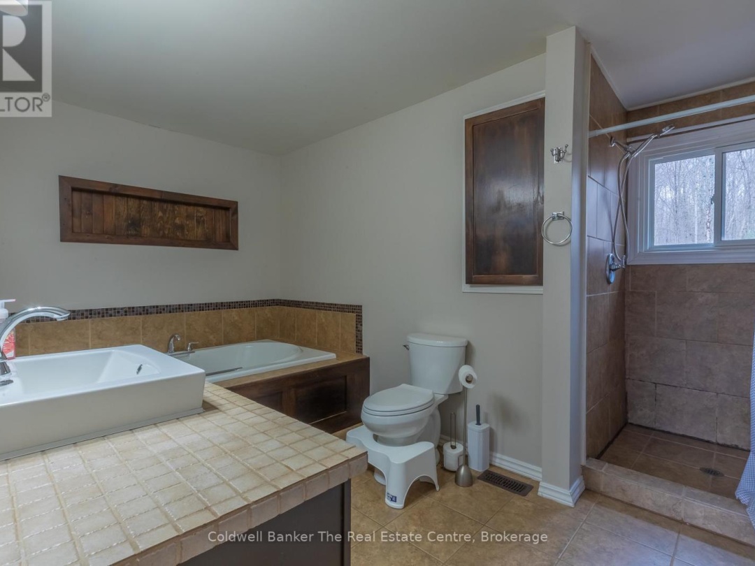3016 118 HIGHWAY, Bracebridge (Oakley)