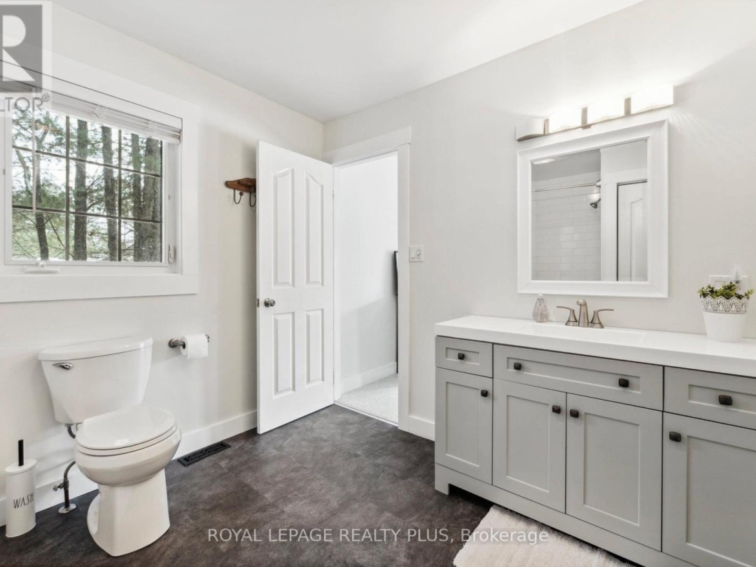 16 Black Bear Drive, Cameron Lake