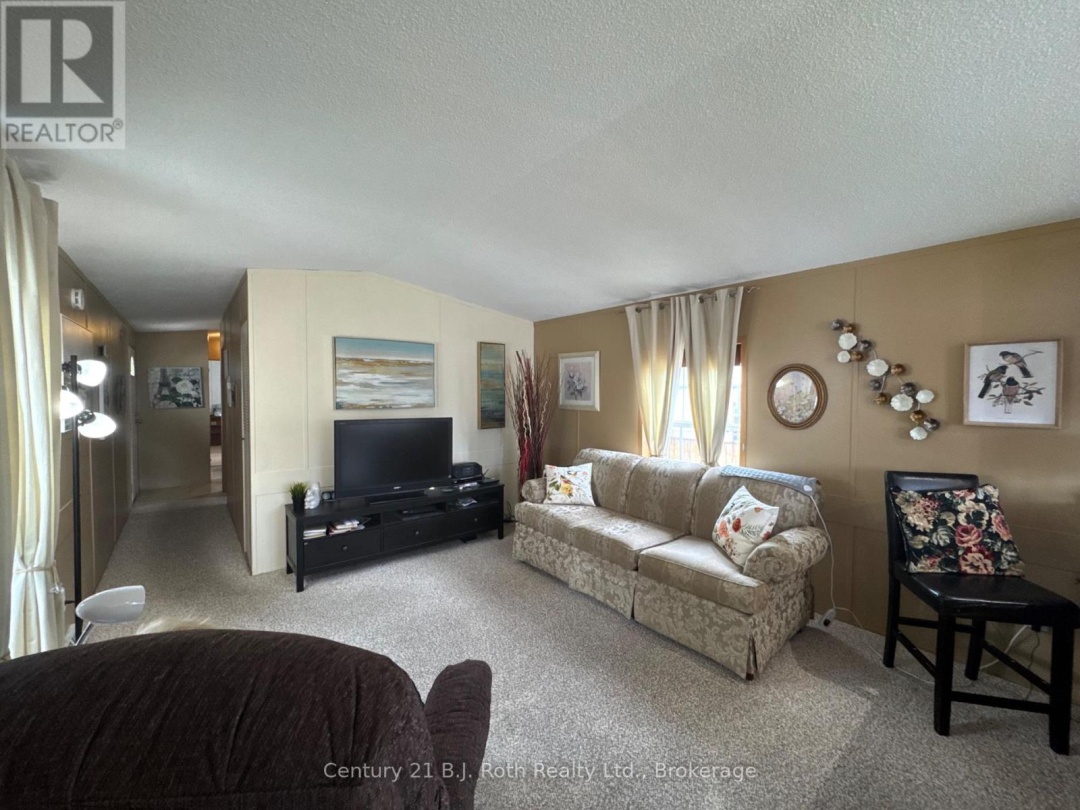 4105 SPRUCE ROAD, 