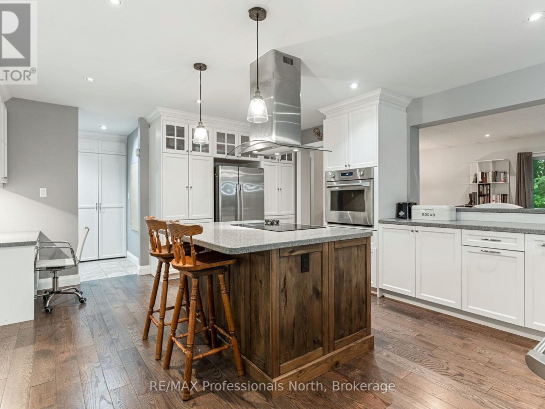 1277 HORSESHOE LAKE ROAD, 