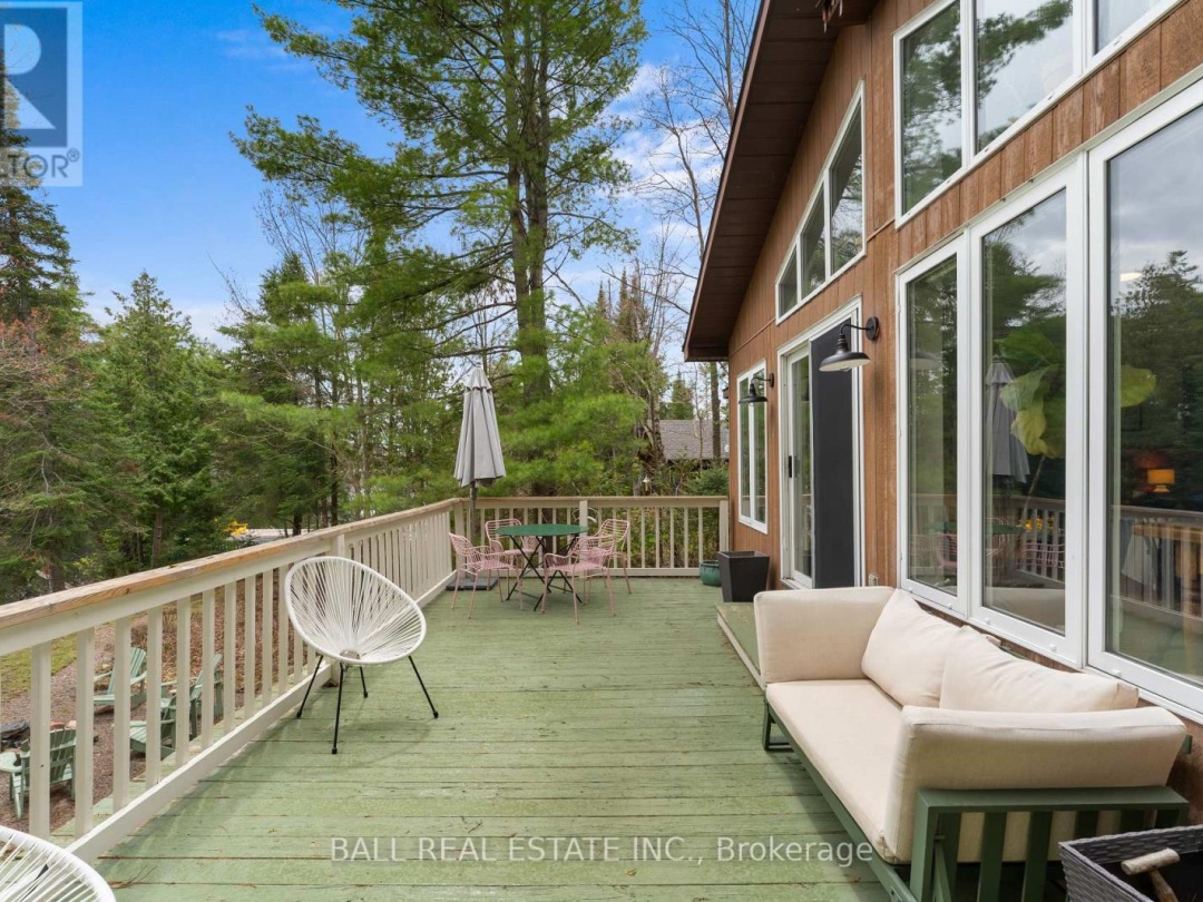 26 CEDAR COURT, Bald Lake Narrows