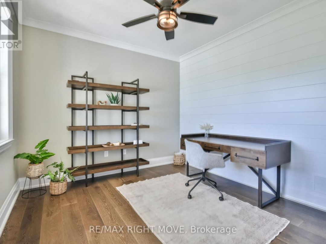 2448 STOCKDALE ROAD, 