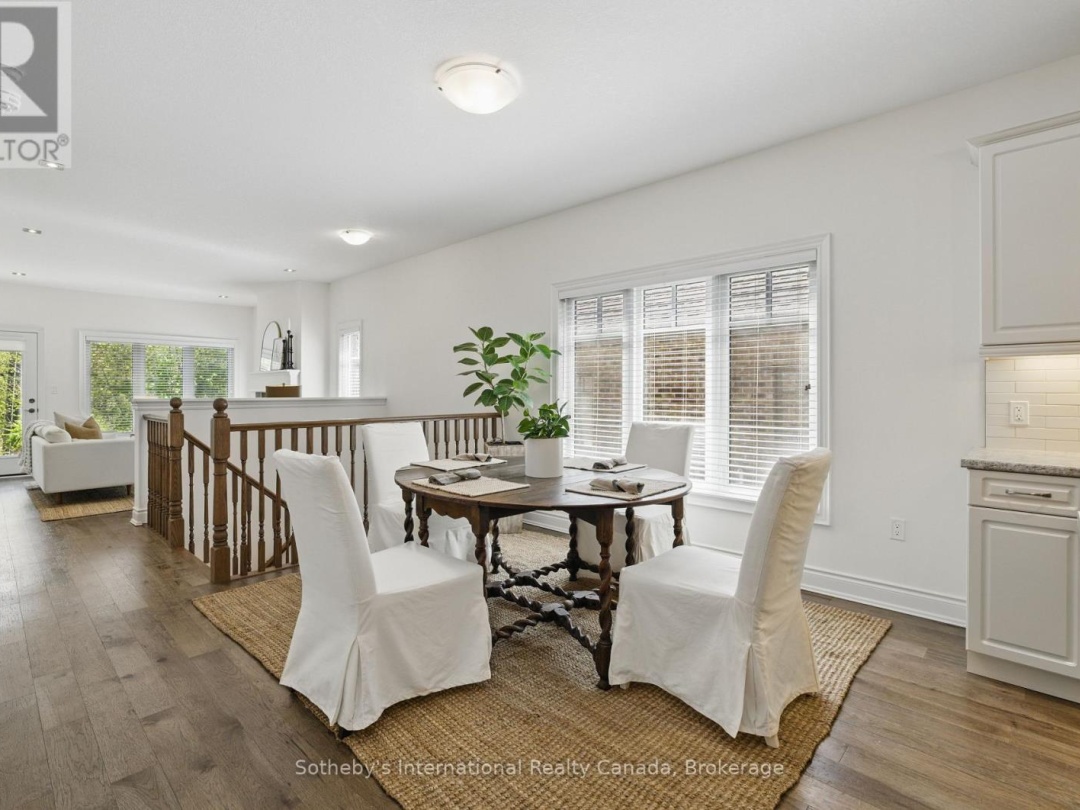 30 SERENITY PLACE CRESCENT, 