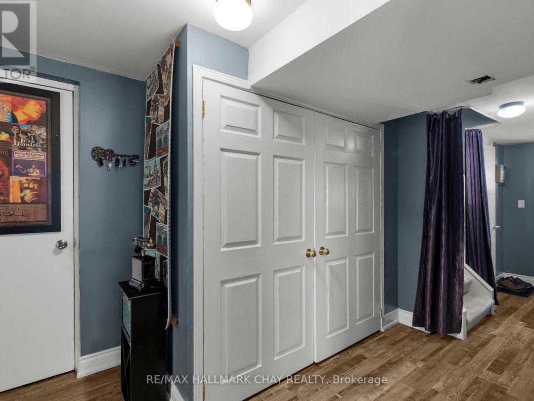 3194 SHOREVIEW DRIVE, 