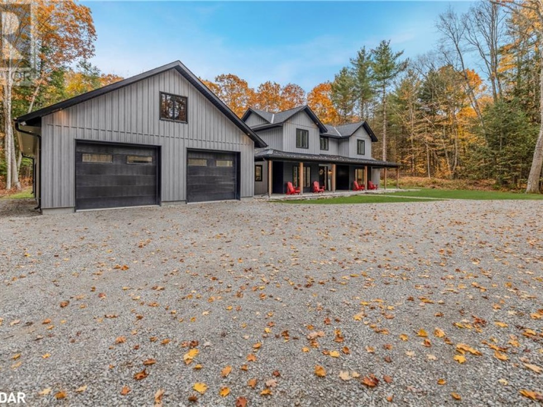 1025 Davis Drive, Gravenhurst