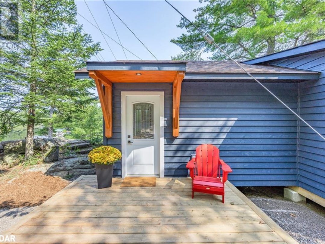 3-1148 MULDREW LAKE Road, Muldrew Lake
