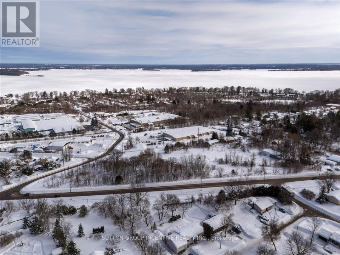 570 LACLIE STREET, Orillia