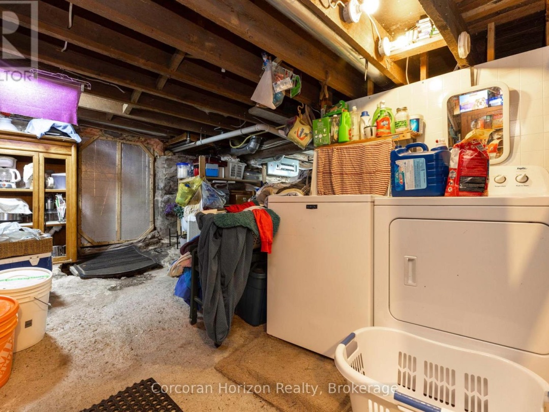 1641 WALKERS POINT ROAD, 