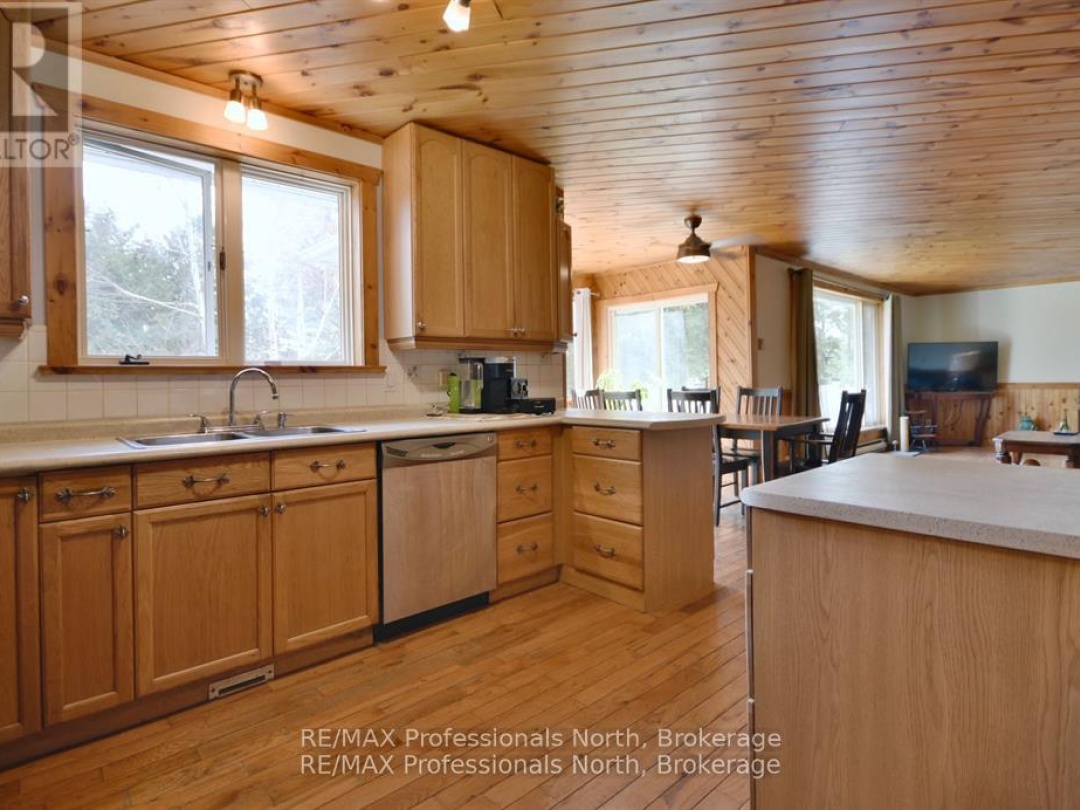 20 COULTER LANE, Bracebridge (Muskoka (N))