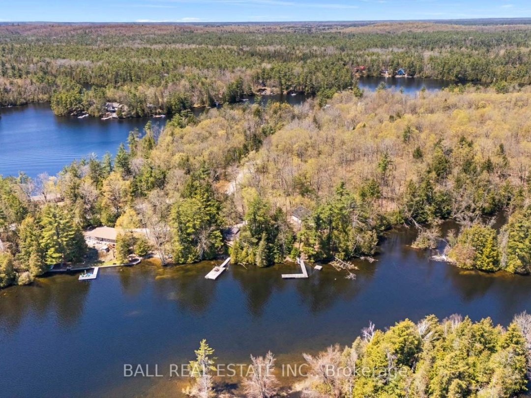 479 EAST CLEAR BAY ROAD, Crystal Lake
