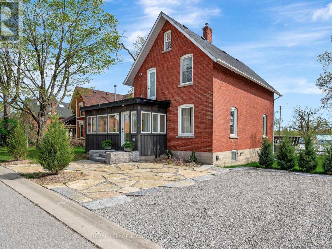 45 OAK STREET, Cameron Lake