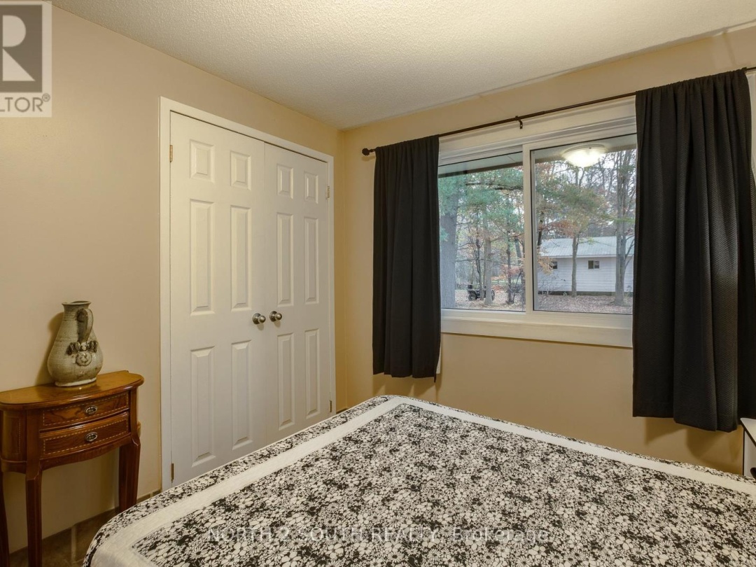 2512 HONEY HARBOUR ROAD, Georgian Bay (Baxter)