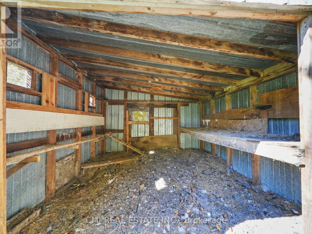 1093 SOUTH LAKE ROAD, Minden Hills (Snowdon)