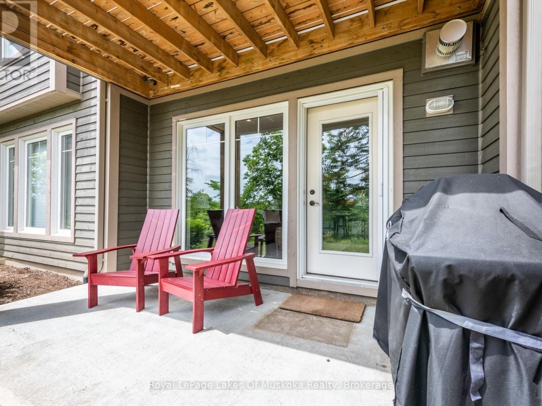 102 - 3 TREE TOPS LANE, 