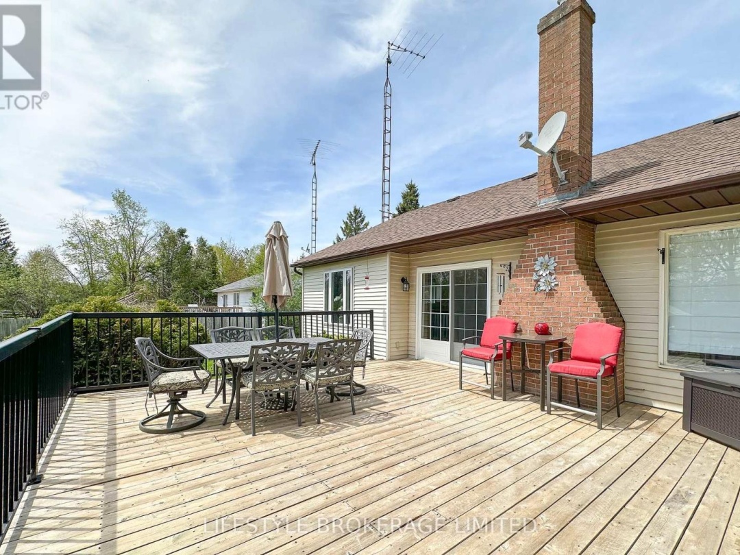 133 ROBMAR CRESCENT, Kawartha Lakes (Manilla)