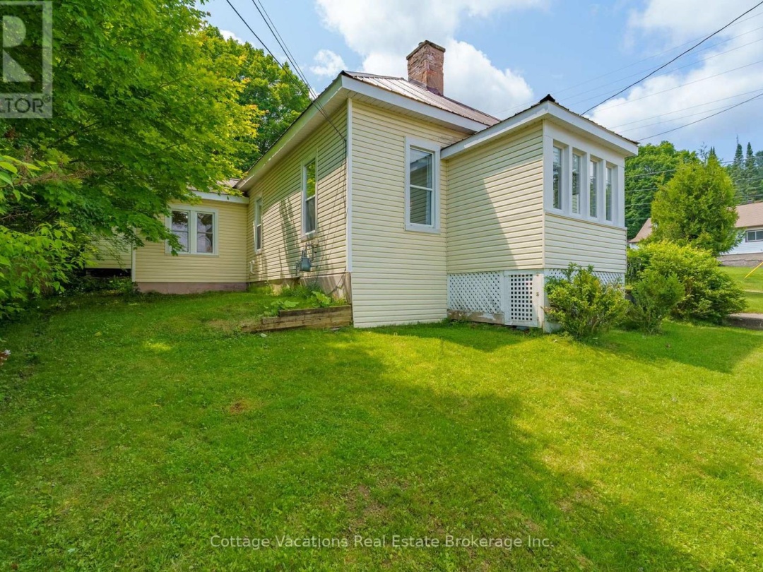 1 DUNCAN STREET E, 