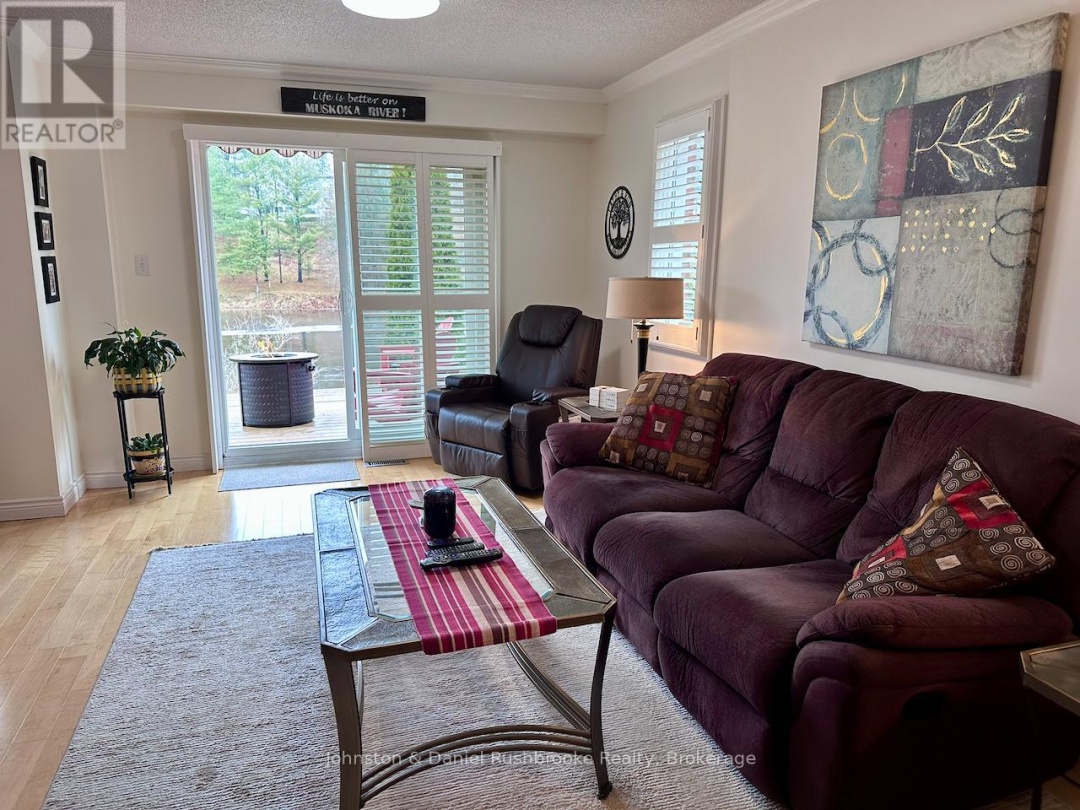 39 SHORELINE DRIVE, Muskoka River