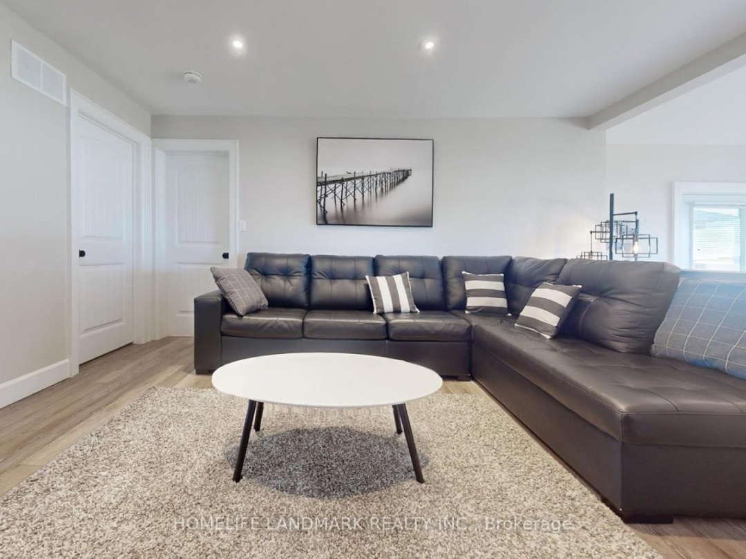 208 LAKESHORE DRIVE, Trent-Severn Waterway