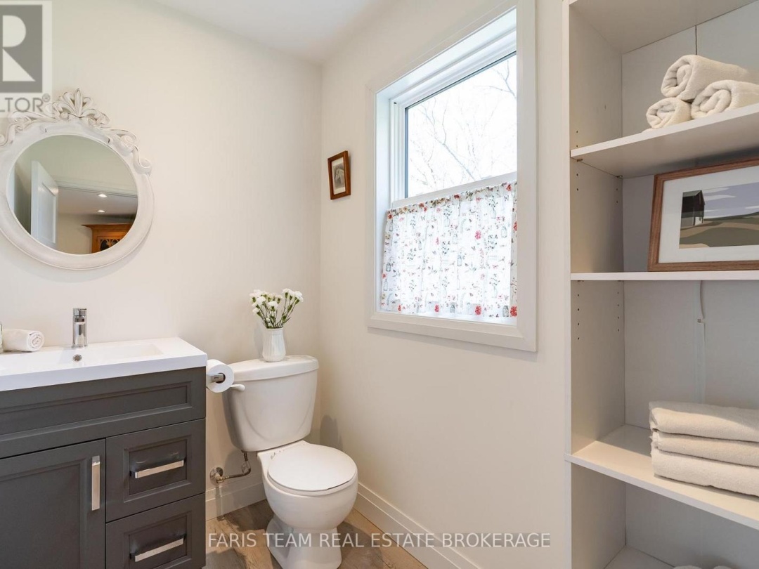 753 FIFTH AVENUE, Tay (Port McNicoll)