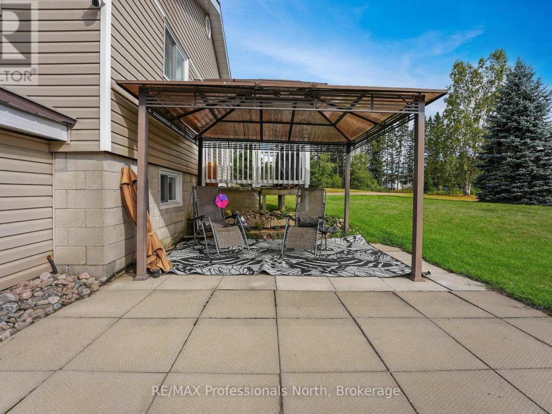 4072 GELERT ROAD, Minden Hills (Snowdon)
