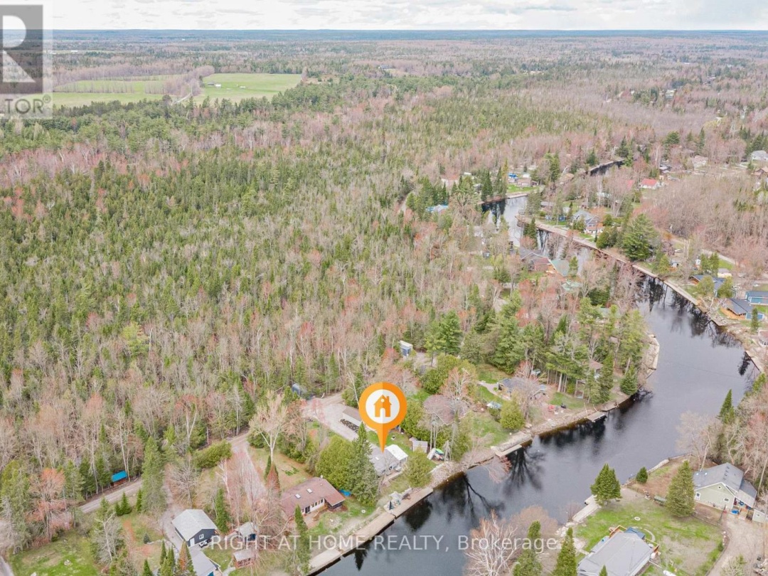 369 SOUTHAM DRIVE, Burnt River