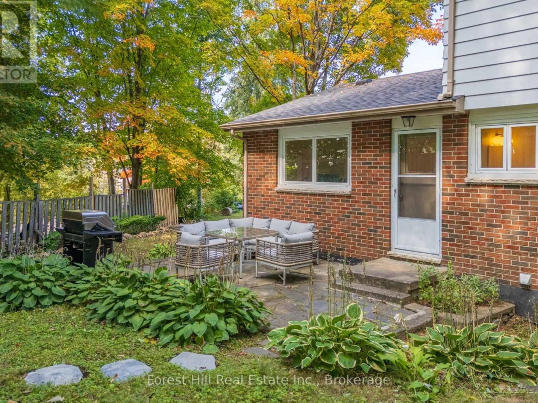 1 MAPLECREST COURT, Huntsville (Chaffey)