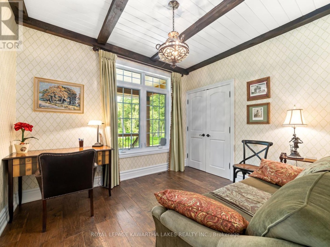 1484 COUNTY ROAD 8, 