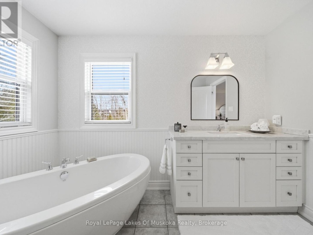 2029 ELANA DRIVE, Severn (Bass Lake)