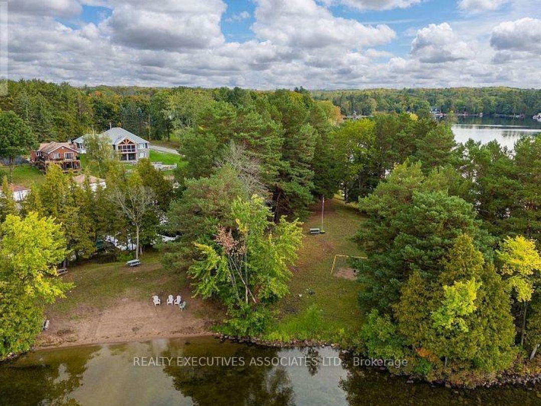 211 ALPINE LAKE ROAD, Pigeon Lake