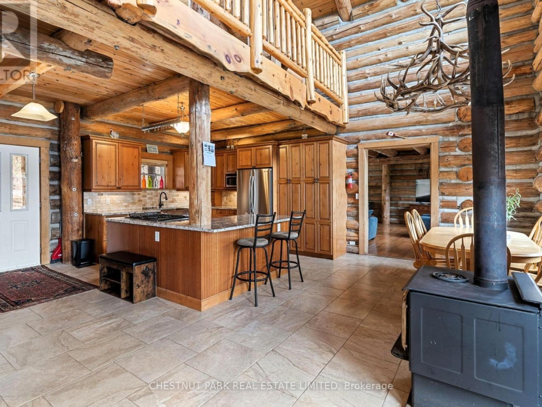 1068 RATTLESNAKE ROAD, Redstone Lake