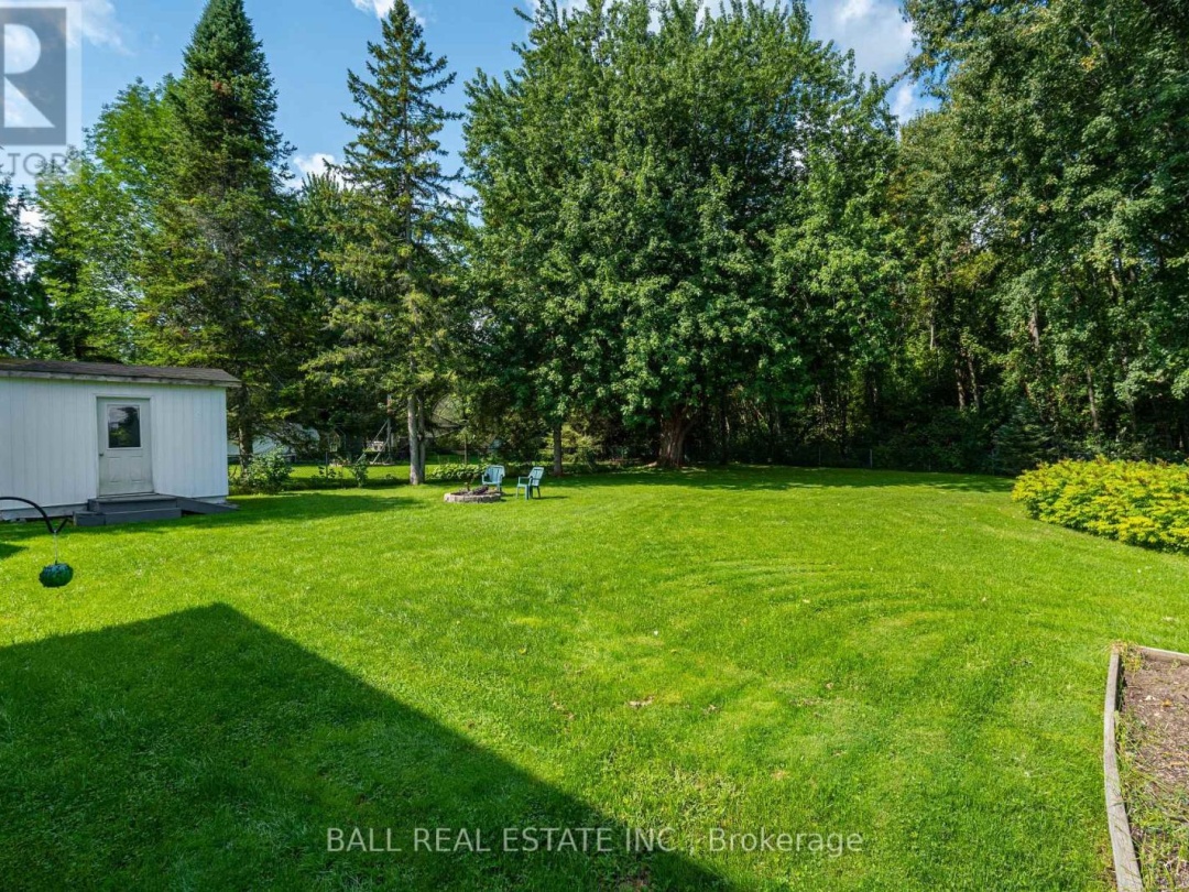 166 VICTORIA DRIVE, Sturgeon Lake