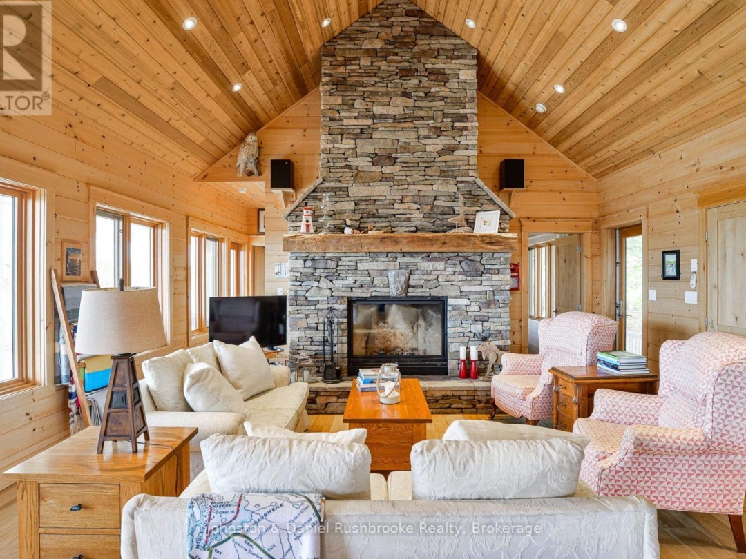 2 ISLAND 1210, Georgian Bay