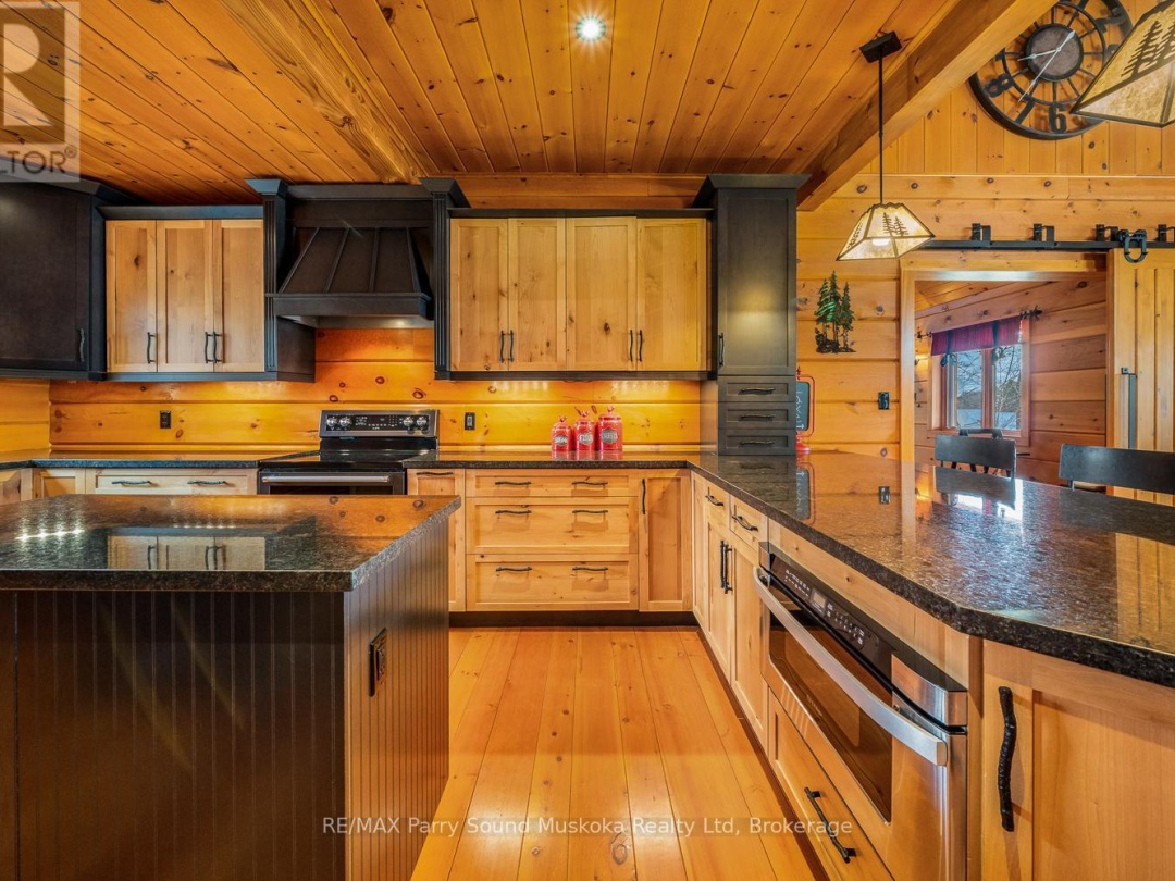 48 WENDY'S LANE, Manitouwabing Lake