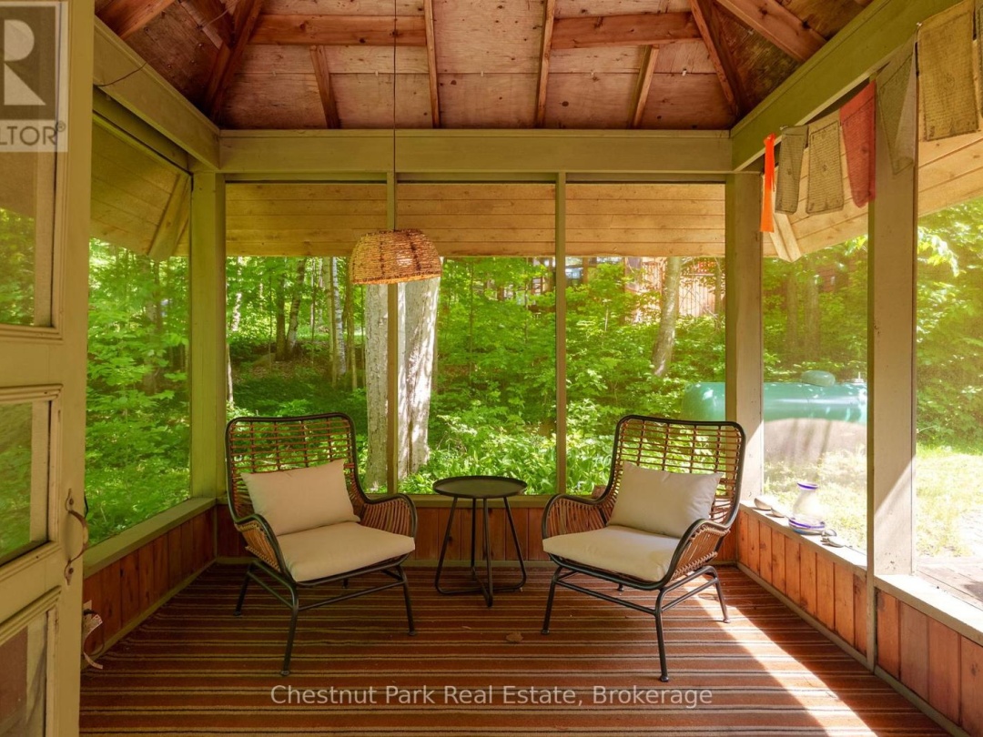 115 WOODLAND DRIVE, Huntsville (Chaffey)