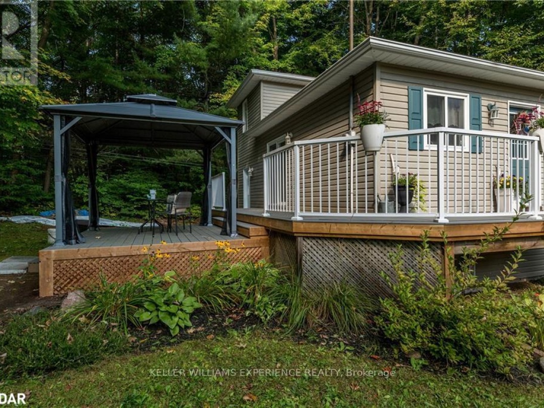 2486 Houseys Rapids Road, Gravenhurst