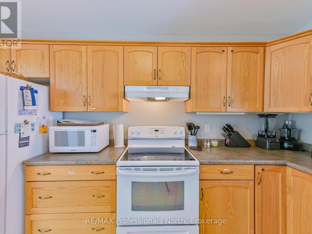 1099 SUMMER LANE, Minden Lake