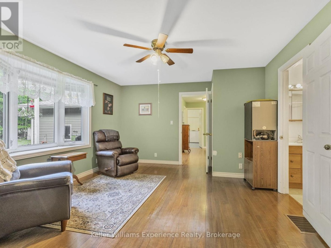 1248 HEALEY LK ROAD, 
