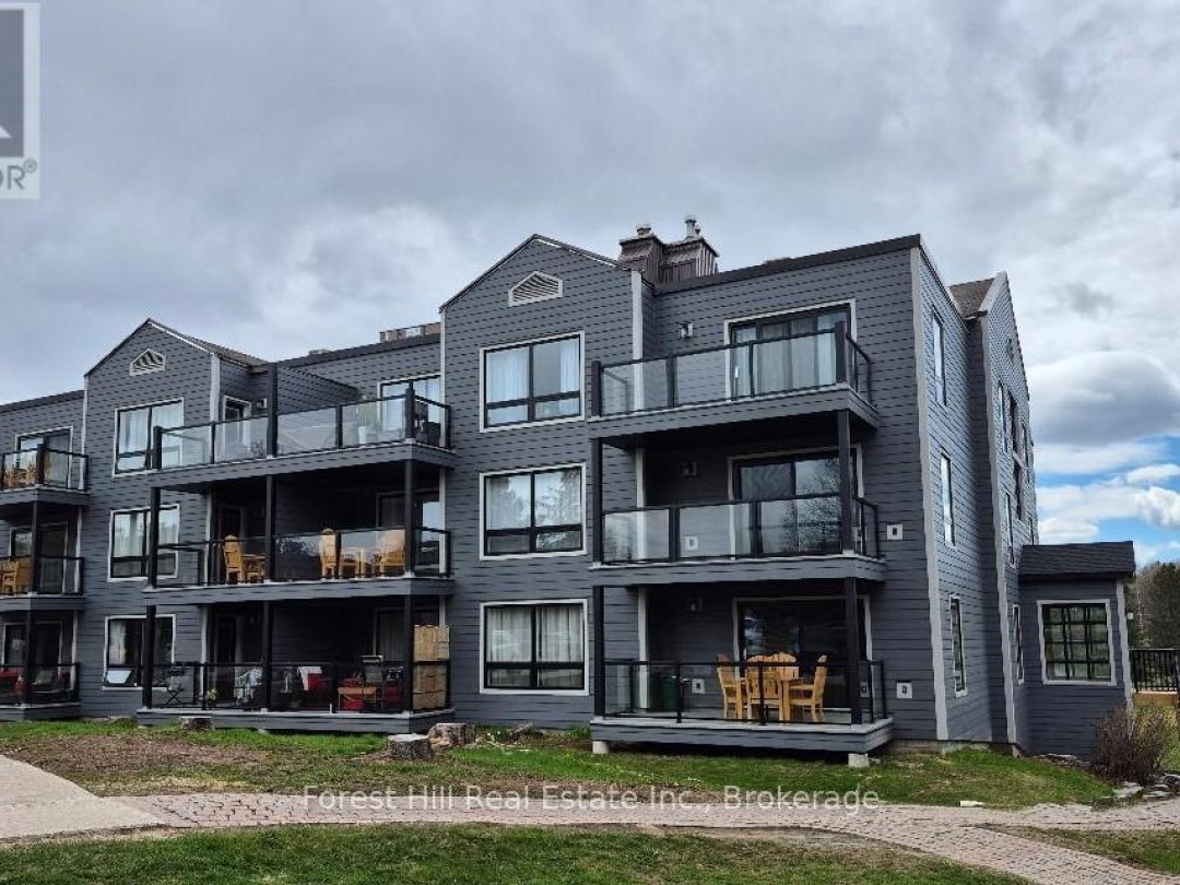 303 - 1235 DEERHURST DRIVE, Peninsula Lake