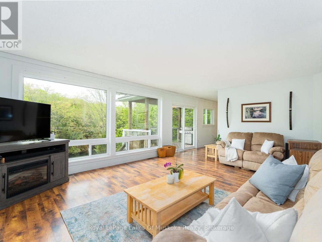 1075 ROCKY NARROW ROAD, 