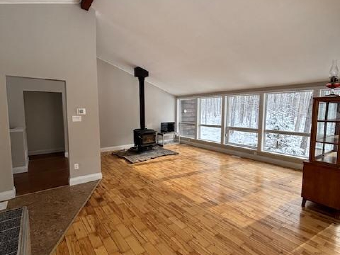 119 ACORN ROAD, Kawartha Lakes (Norland)