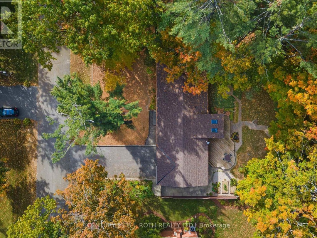 1890 KENSINGTON PLACE, 